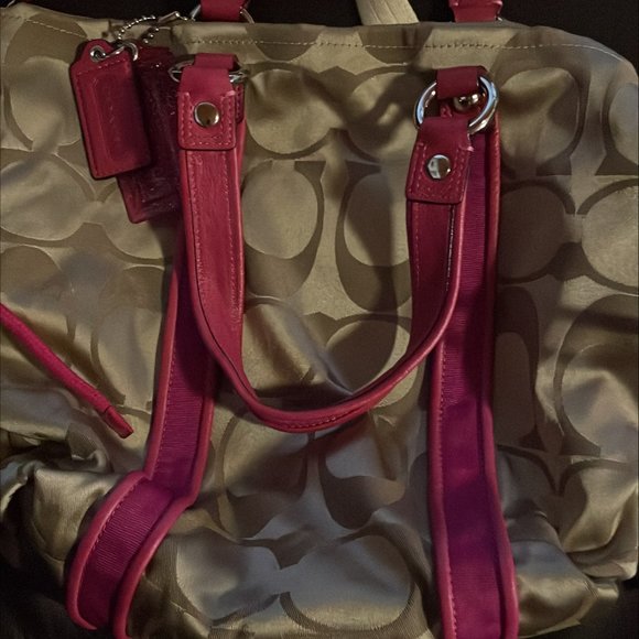 Coach Poppy Material Tote with Fuschia Trim - Picture 4 of 4